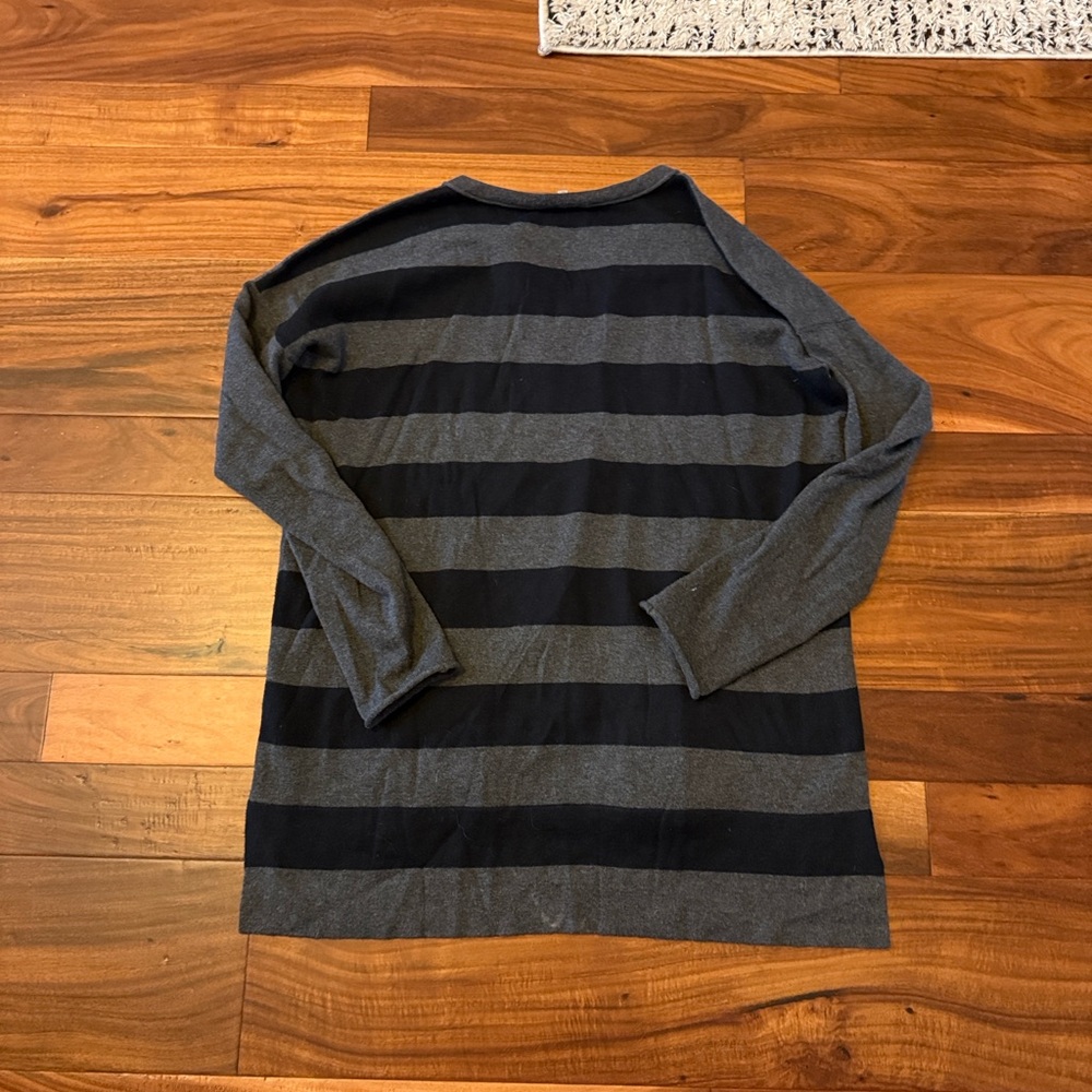 Lisa Todd Split Neck Cotton Cashmere Skull Striped Sweater Gray Black S - Picture 6 of 6